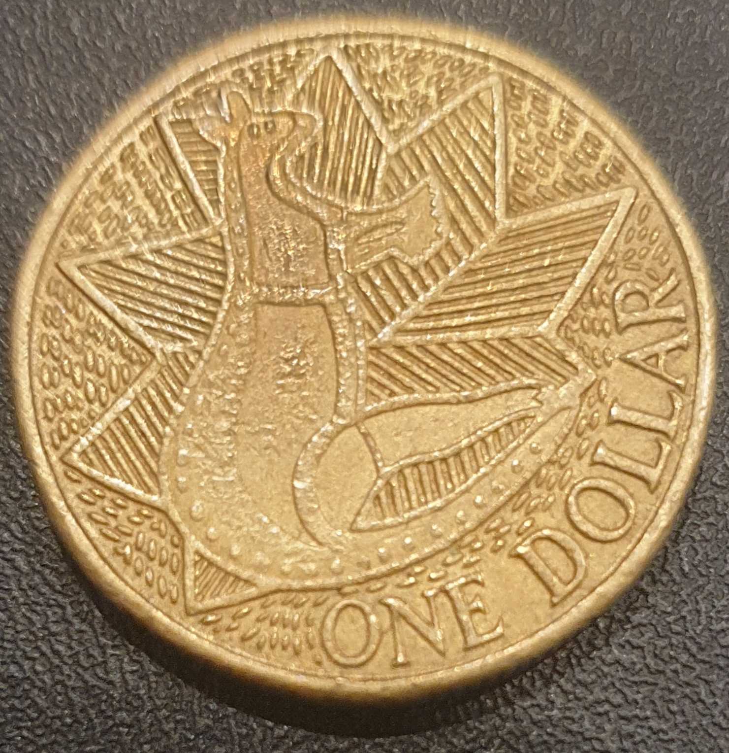 Is-This-1-Dollar-Australian-Coin-A-Mule-Coin